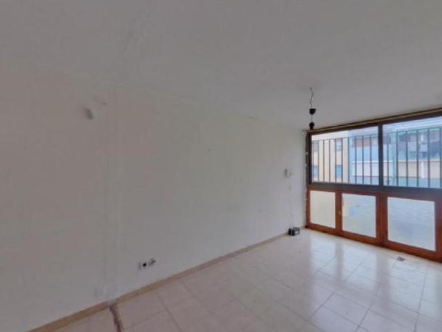 Piso en venta en Badalona, Calle caceres