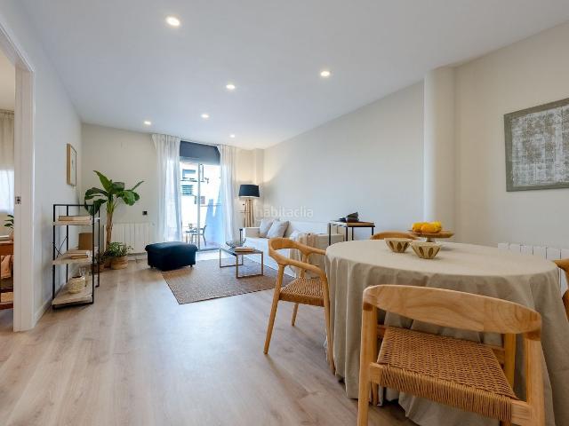 Piso en venta en Badalona, Casagemes. PISO REFORMADO CON TERRAZA. Pisos.