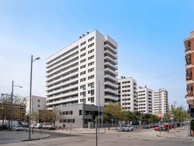Piso en venta en Badalona, Gorg. Piso de 123,27 m con 3 dormitorios y piscina en Badalona. Pisos.