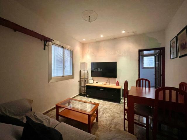 Piso en venta en Badalona, La Salut. # ? Piso de 3 habitaciones en tercera planta. Pisos.