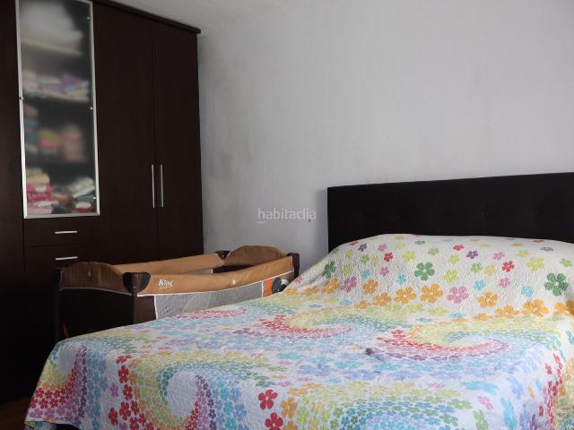Piso en venta en Badalona, La Salut. PISO EN VENTA 160.000. Pisos.