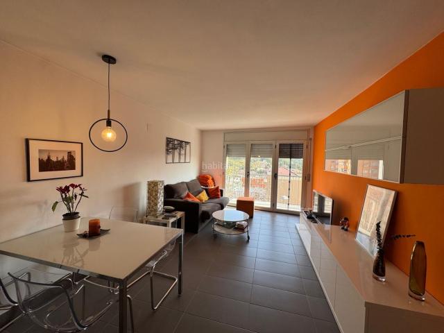Piso en venta en Badalona, La Salut. PISO EN VENTA CON PARKING C HIPOLITO LAZARO BADALONA. Pisos.