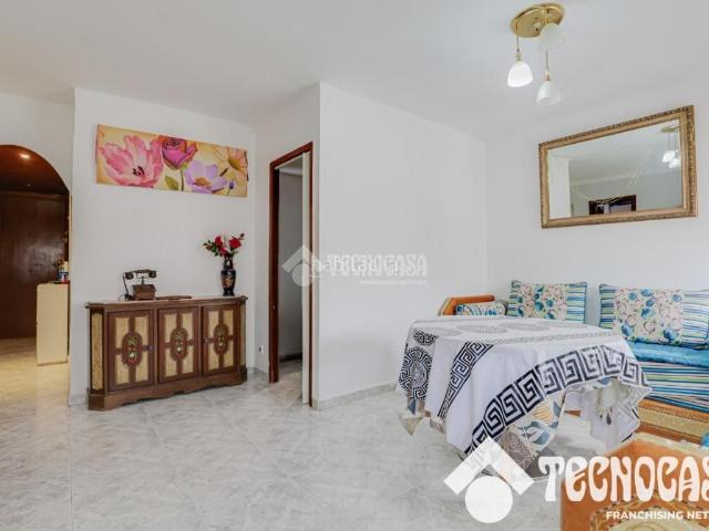 Piso en venta en Badalona, La Salut. Piso en venta en Badalona. Pisos.