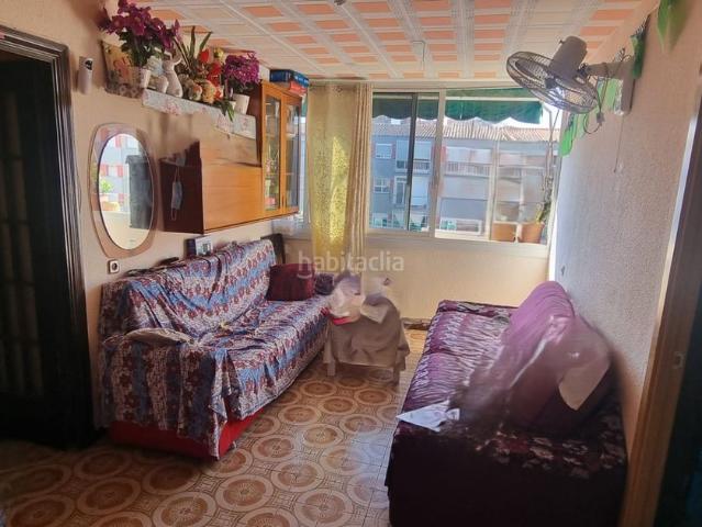 Piso en venta en Badalona, La Salut. Piso ideal para parejas. Pisos.