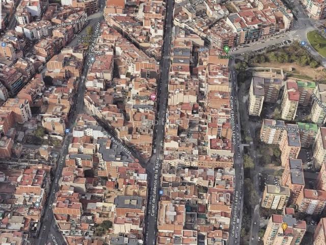 Piso en venta en Badalona, La Salut. Venta piso en Badalona Barcelona. Pisos.