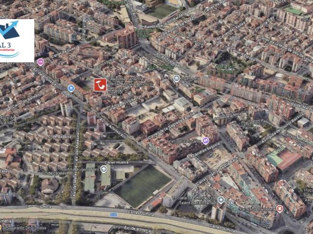 Piso en venta en Badalona, Llefià. Venta piso en Badalona Barcelona. Pisos.