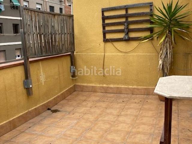 Ático en venta en Badalona, Llefià. Luminoso piso con Terraza. Áticos.