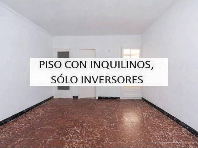 Piso en venta en Badalona, Llefià. Piso en venta en calle Perez Galdos. Pisos.