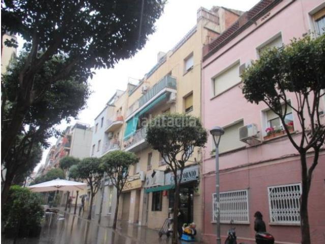 Piso en venta en Badalona, Llefià. Pisos.