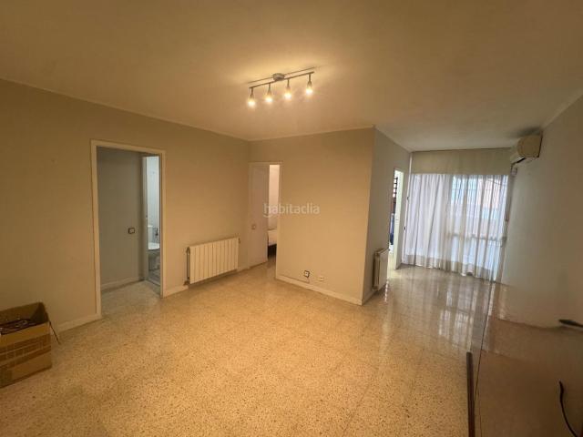 Piso en venta en Badalona, Llefià. PISO+PARQUIN EN VENTA C BELLAVISTA, LLEFIÀ BADALONA. Pisos.