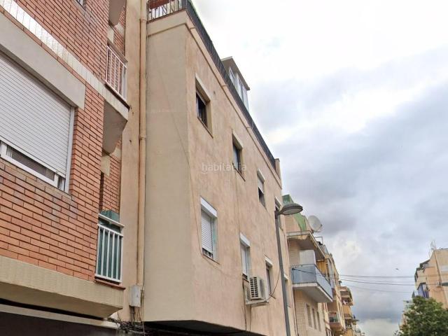 Piso en venta en Badalona, Lloreda. Oportunidad para inversores!. Pisos.