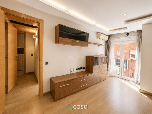 Piso en venta en Badalona, Puigfred. ¡DESCUBRE UN HOGAR DONDE SOLO TENDRÁS QUE ENTRAR Y DISFRUTAR!. Pisos.
