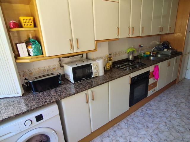 Piso en venta en Badalona, Pomar. OPORTUNIDAD: Piso exterior muy luminoso de particular a particular en Badalona. Pisos.