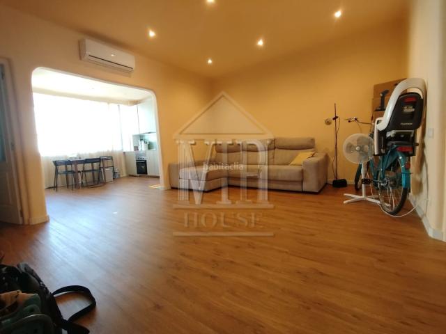 Piso en venta en Badalona, Gorg. Oporunidad por ubicacion, 81m2 construidos, ascensor, 3 habs. Pisos.