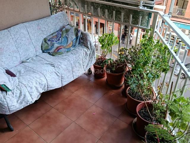 Piso en venta en Badalona, Sant Crist. Espectacular piso en la zona de Santo Cristo, muy próxima al centro de Badalona. Pisos.