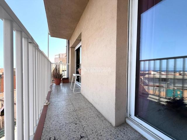 Piso en venta en Badalona, Sant Crist. Piso en venta en Badalona. Pisos.