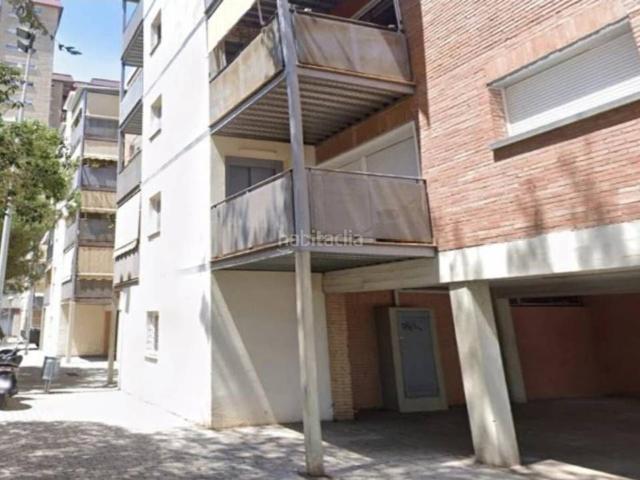 Piso en venta en Badalona, Sant Roc. Piso en venta en Avda Maresme. Pisos.