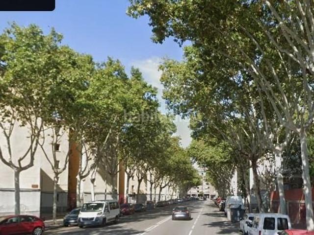 Piso en venta en Badalona, Sant Roc. VENTA EN CONDICIONES ESPECIALESCESIÓN DE CRÉDITO. ACTIVO SIN POSESIÓN, NO HIPOTECABLE. Pisos.