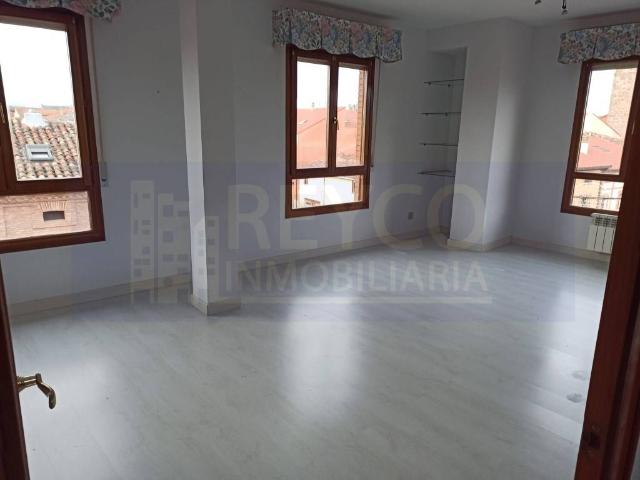Piso en Venta en Badarán