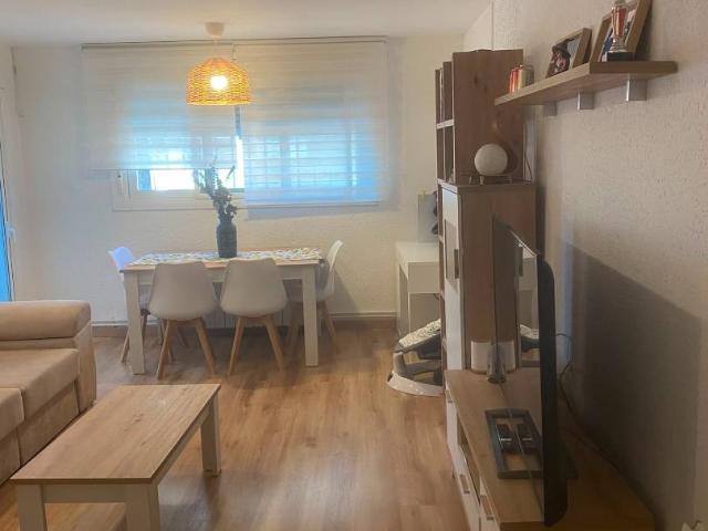 Piso en Venta en Badia del Vallès