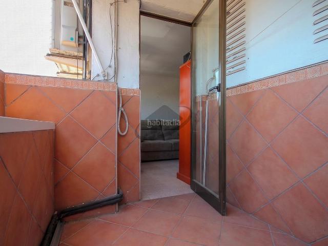 Piso en venta en Badia del Vallès. CÉNTRICA Y SOLEADA VIVIENDA CON ASCENSOR Y BALCÓN. Pisos Badia del.