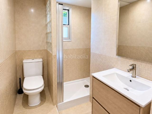 Piso en venta en Badia del Vallès. PRECIOSO Y LISTO PARA ENTRAR A VIVIR CON ASCENSOR EN PLANTA. Pisos Badia del.