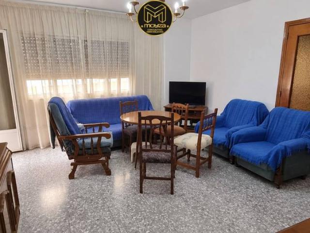 Piso en Venta en Baena