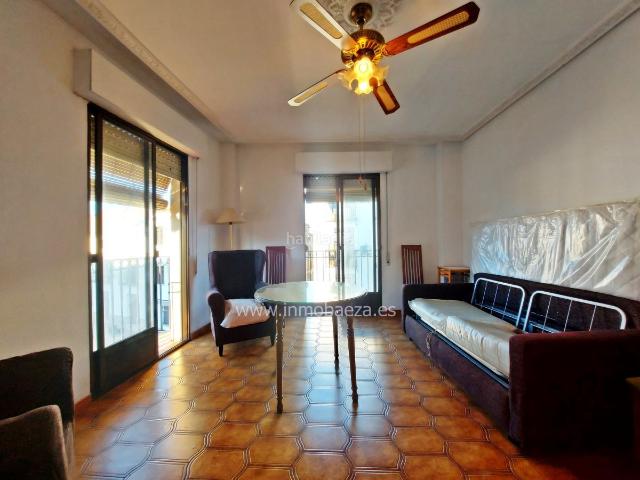 Piso en venta en Baeza. Piso en venta en Puerta Toledo, 3 dormitorios. Pisos.