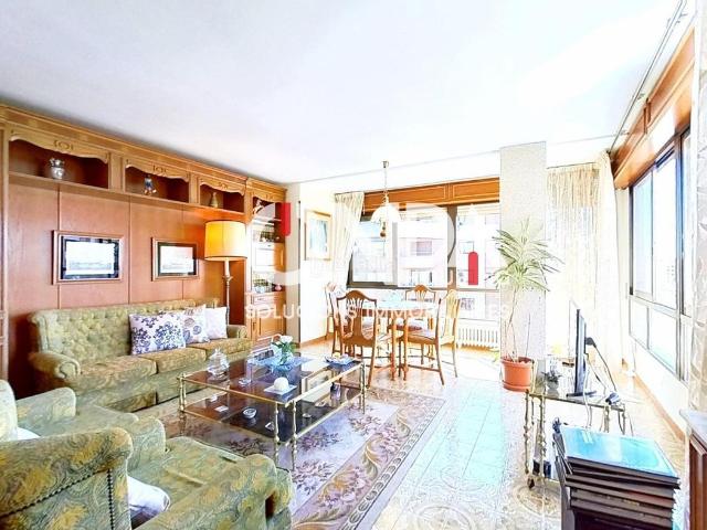 Piso en venta en Balaguer. Piso grande en zona paseo de Balaguer. Pisos.