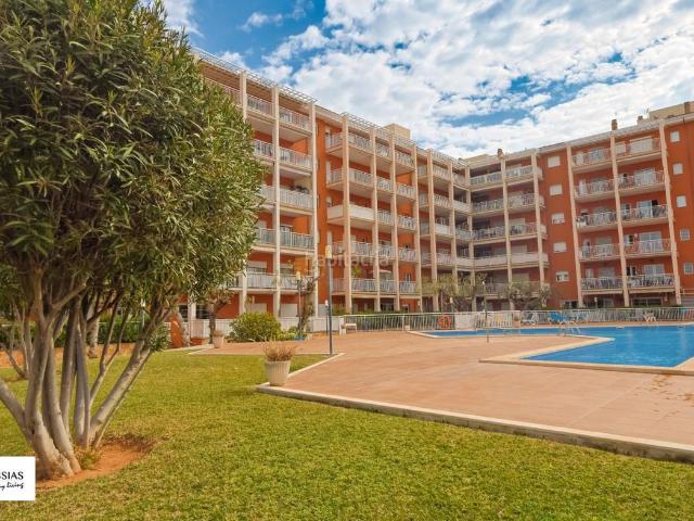 Piso en venta en Baleares Alcúdia, Port d´Alcúdia Platja dÁlcúdia. Exclusivo piso en planta baja en Puerto de Alcudia confort, estilo y ubicación privilegiada.Precio 449.900.Esta inmaculada planta.