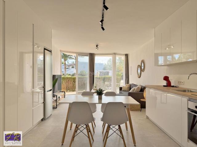 Piso en venta en Baleares Alcúdia, Port d´Alcúdia Platja dÁlcúdia. Loft moderno completamente reformado con piscina comunitaria. Pisos.