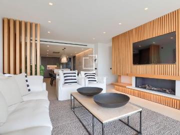 Piso en venta en Baleares Calvià, Costa de la Calma. Piso en excelentes condiciones de 4 dormitorios con 18m terraza en venta en Santa Ponsa. Pisos.