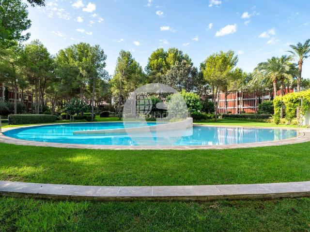 Piso en venta en Baleares Calvià, Portals Nous. Ático exclusivo con solárium privado de 51 m en Es Pinar, Bendinat. Pisos.