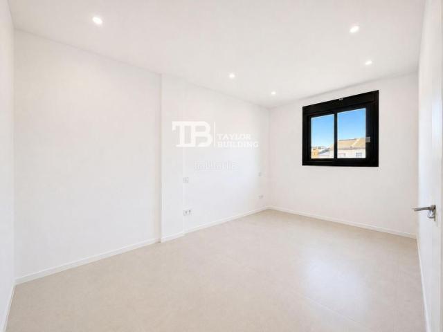 Piso en venta en Baleares Calvià, Son Ferrer. Piso a estrenar con balcon en Son Ferrer!. Pisos.