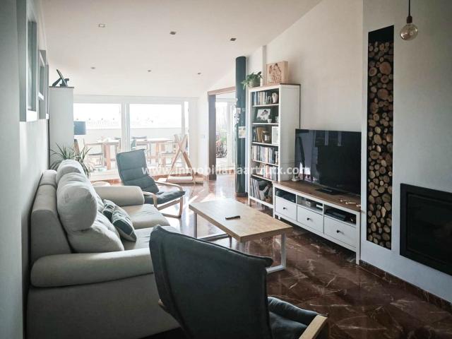 Piso en venta en Baleares Ciutadella de Menorca, Ciutadella. BONITO ÁTICO CON TERRAZA. Pisos Ciutadella de.
