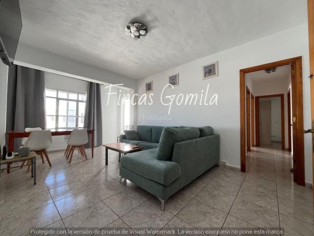 Piso en venta en Baleares Ciutadella de Menorca, Ciutadella. Luminoso piso exterior a 5 minutos del mar en zona tranquila de Ciutadella. Pisos Ciutadella de.