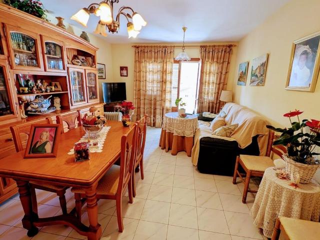 Piso en venta en Baleares Inca, Centro. Descubre este fantástico piso en venta. Pisos.