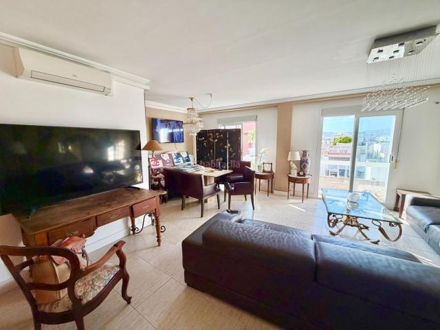 Piso en venta en Baleares Palma de Mallorca, Ciudad Jardín. Elegancia, amplitud y vistas al mar en una de las zonas con más encanto de Ciudad Jardín. Pisos Palma de.