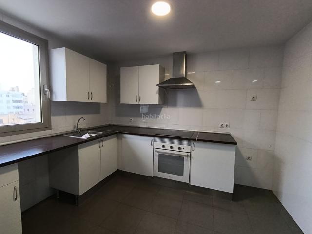 Piso en venta en Baleares Palma de Mallorca, Pere Garau. Piso en calle Manacor. Pisos Palma de.