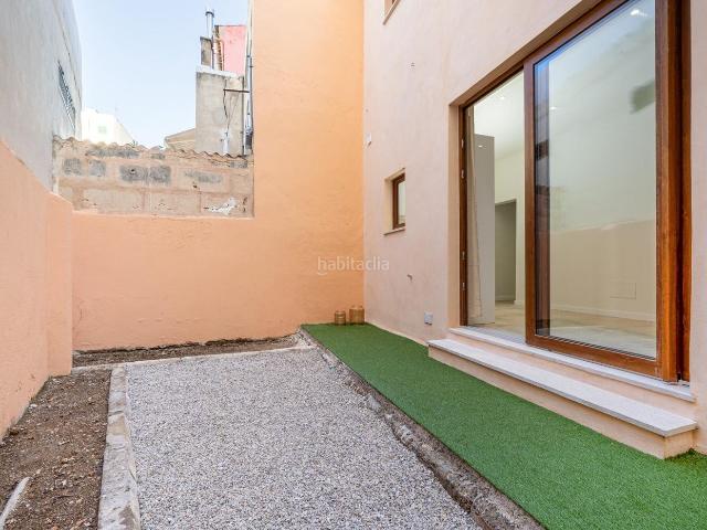 Piso en venta en Baleares Palma de Mallorca, Plaça de Toros. Planta baja totalmente reformada con patio en Plaza de Toros. Pisos Palma de.
