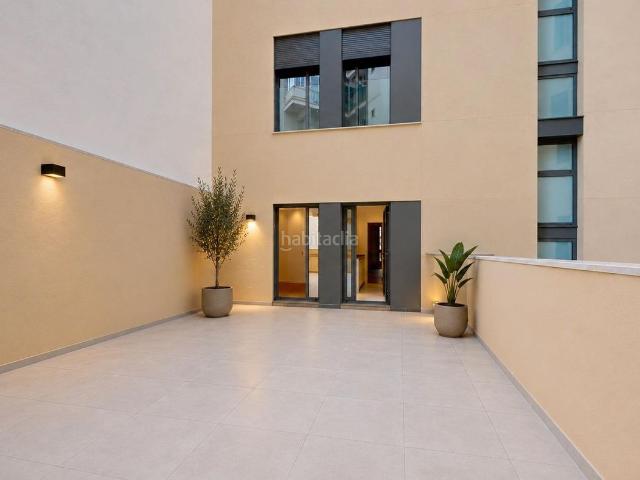 Piso en venta en Baleares Palma de Mallorca, Plaça dels Patins. Exclusivo piso a estrenar en edificio de obra nueva con terraza en planta de 40 m2 Vía Alemania 9. Pisos Palma de.