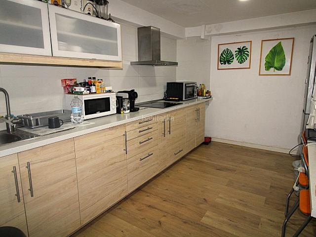 Piso en venta en Baleares Palma de Mallorca, S´Aranjassa. Bonito y ámplio piso a 200 metros de la playa. Pisos Palma de.