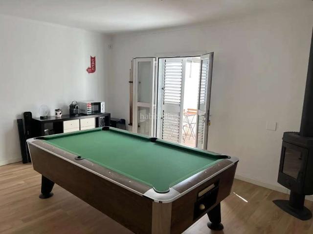 Piso en venta en Baleares Sant Antoni de Portmany. Chalet independiente en Es Regueró con gran parcela, piscina y terraza. Pisos Sant Antoni de.