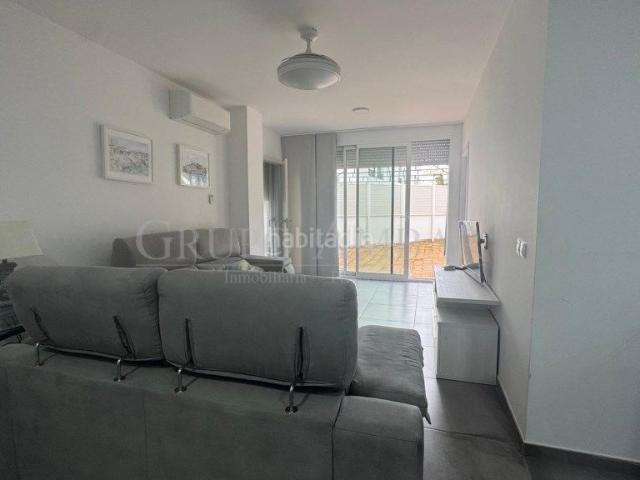 Piso en venta en Baleares Santa Eulària, Sant Carles. Piso a la venta en Es Canar. Pisos Santa.