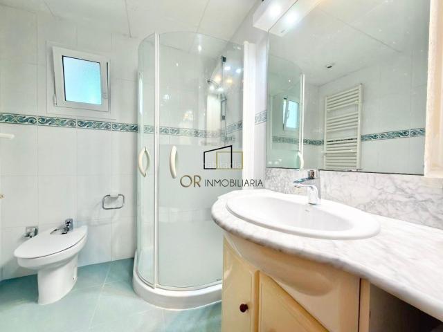 Piso en venta en Banyeres del Penedès. Piso de 3 habitaciones con balcón en Banyeres del Penedès. Pisos Banyeres del.