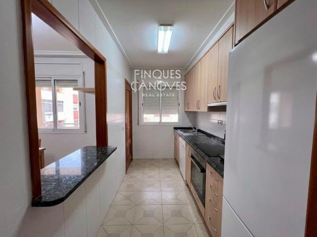 Piso en venta en Banyoles. Piso con Rentabilidad des del primer día en el centro de Banyoles. Pisos.