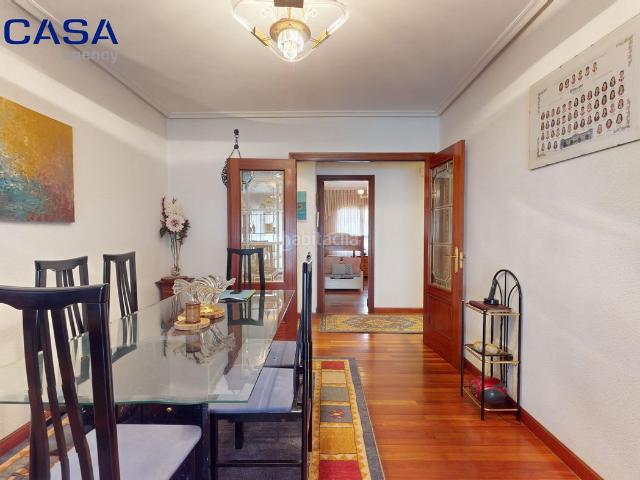 Piso en venta en Basauri, Centro Ariz Uribarri. GRAN OPORTUNIDAD EN INMEJORABLE ZONA!. Pisos.