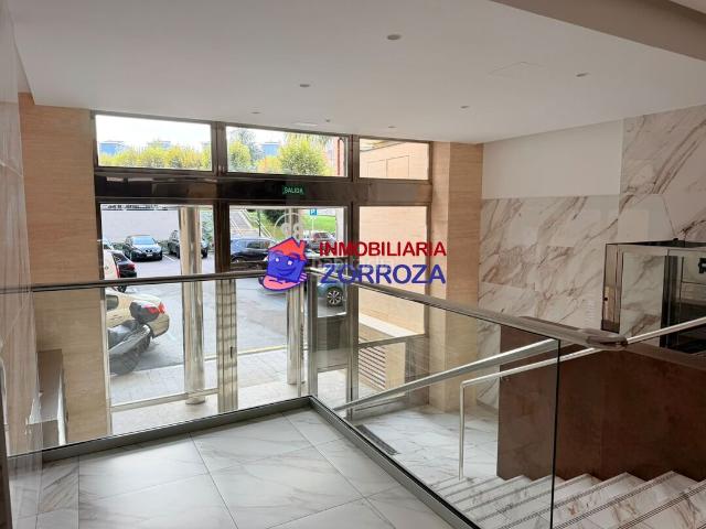 Piso en venta en Barakaldo, Cruces. VIVIENDA PARA REFORMAR JUNTO AL HOSPITAL UNIVERSITARIO DE CRUCES. Pisos.