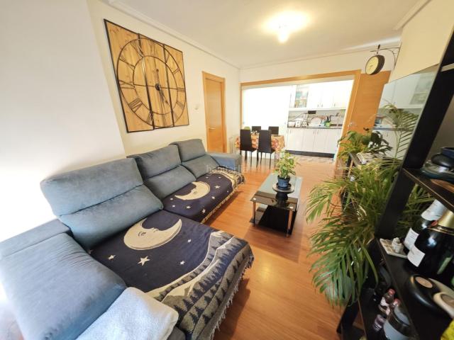 Piso en venta en Barakaldo, Lutxana Llano. Pisos.