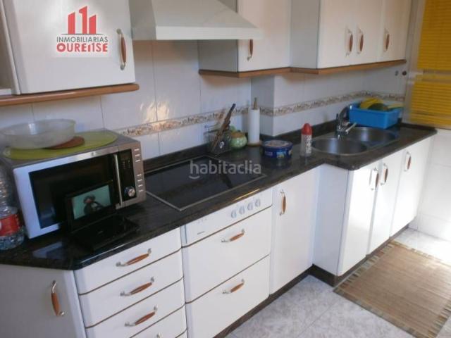 Piso en venta en Barbadás. ÁTICO EN LA ZONA DE A VALENZA. Pisos.